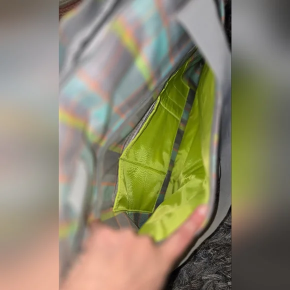 Dakine Multicolor Plaid Tote with Gray Straps - Picture 9 of 13